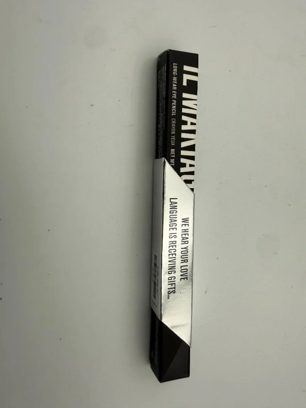 IL MAKIAGE Woke Up Like This Shade 015 & Eye Pencil Batman 1160